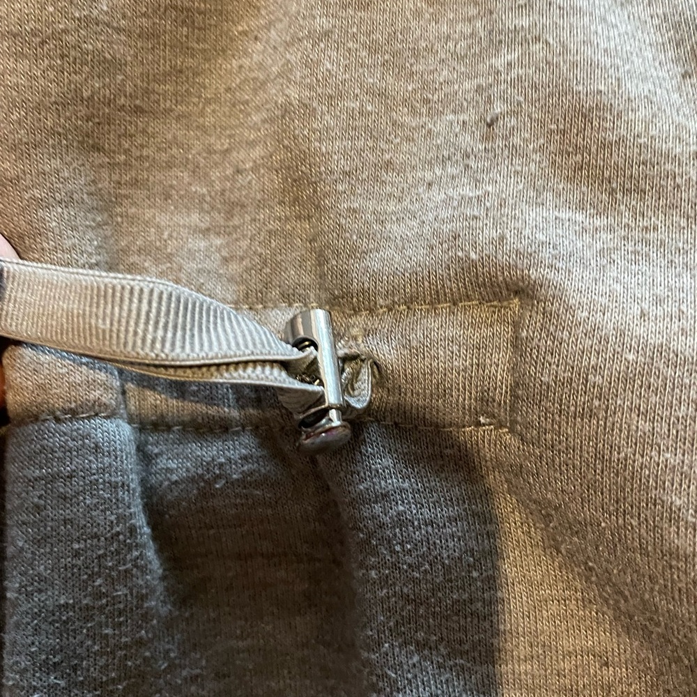 GUC L Grey Fabletics Jacket - Picture 3 of 5